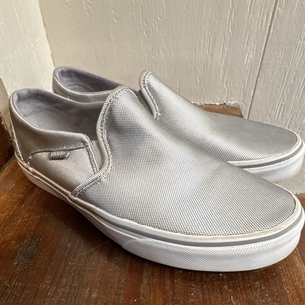 VANS Women's Sz 10 Asher Metallic Silver Slip On Sneakers Classic Skate